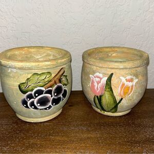 Three Hands Corp. Floral Grape Print Pots (Set of 2)
